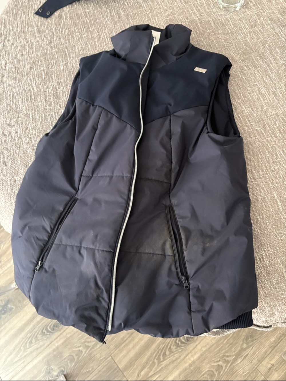 Outdoor Women's Navy Quilted Puffer Vest - Lightweight Insulated Vest